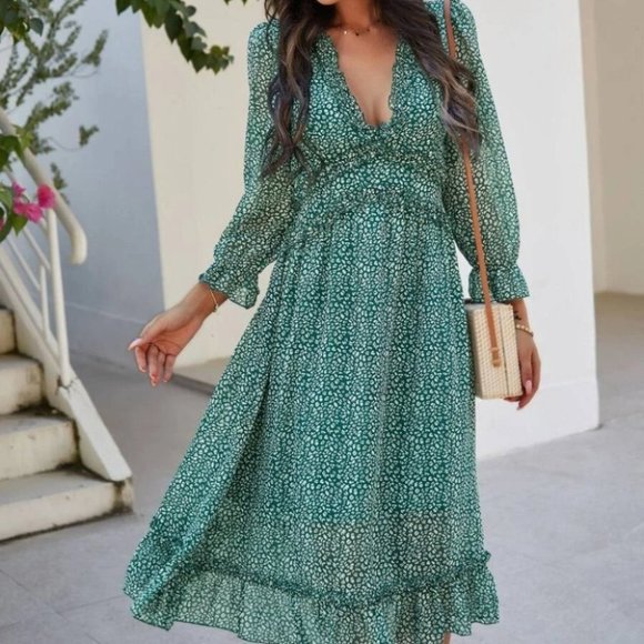 Animal print Ruffle Hem Dress Shabby Chic Cottagecore green - Picture 5 of 7